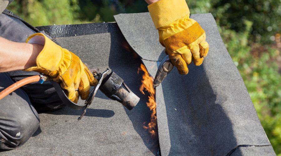Expert Emergency Roof Repairs services in Dupont, WA